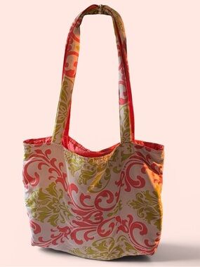 Floral Coral and Lime Canvas Tote Bag. 16x13 in. Long strap. Lined. Very nice. 😊